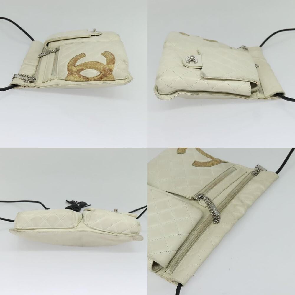 Chanel Classic Flap Shoulder Bag - Picture 3 of 7